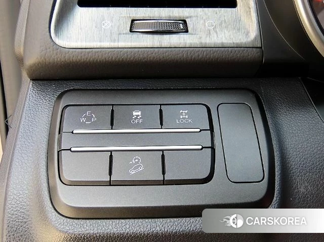 Ssangyong Tivoli Armor 2019 Серый из Кореи, фото 4