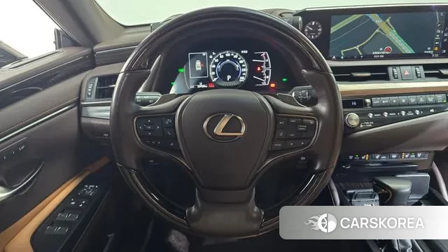 Lexus ES300h 7th generation 2021 Серый из Кореи, фото 4