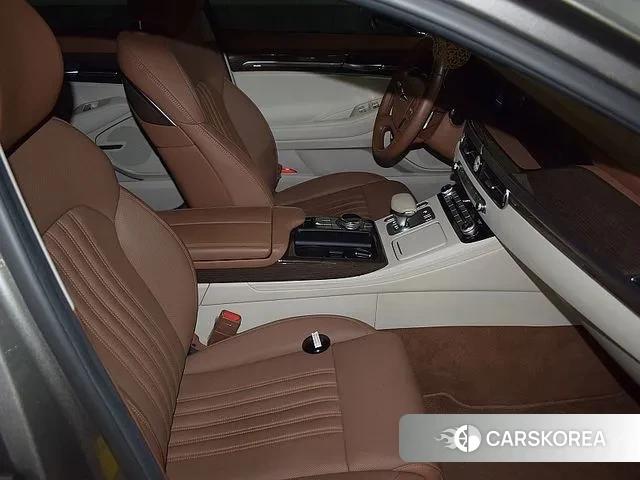 Genesis G90 2021 Серебристо-серый из Кореи, фото 4