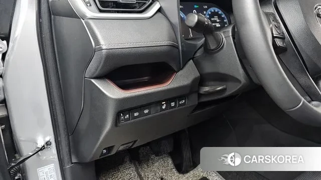 Toyota RAV4 5th Generation 2023 Серебристо-серый из Кореи, фото 4