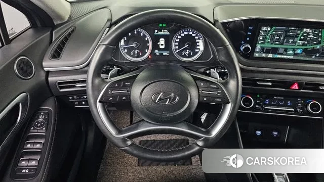 Hyundai Sonata (DN8) 2021 Серебристо-серый из Кореи, фото 4