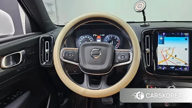 Volvo XC40 2022 Белый из Кореи, фото 4