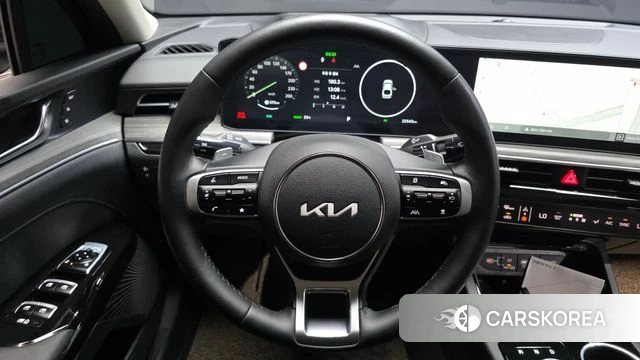 Kia The New K5 Hybrid 3rd generation 2025 Черный из Кореи, фото 4