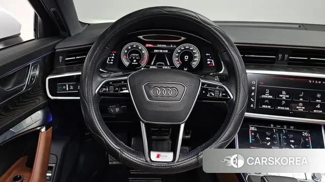 Audi A6 (C8) 2021 Белый из Кореи, фото 4
