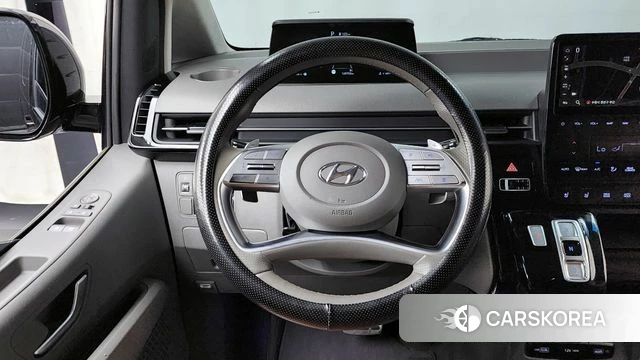 Hyundai Staria 2022 Черный из Кореи, фото 4