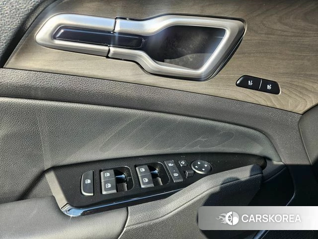 Kia Sportage 5th Generation Hybrid 2024 Серый из Кореи, фото 4