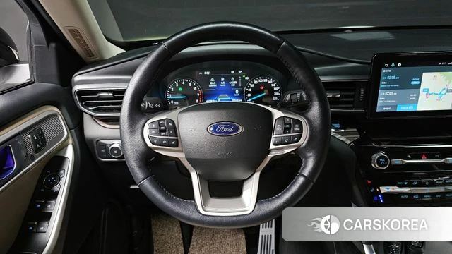 Ford Explorer 6th Generation 2022 Белый из Кореи, фото 4