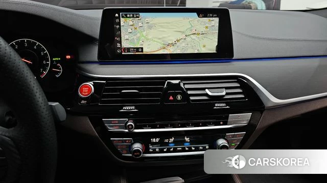 BMW 5 Series (G30) 2019 Черный из Кореи, фото 4