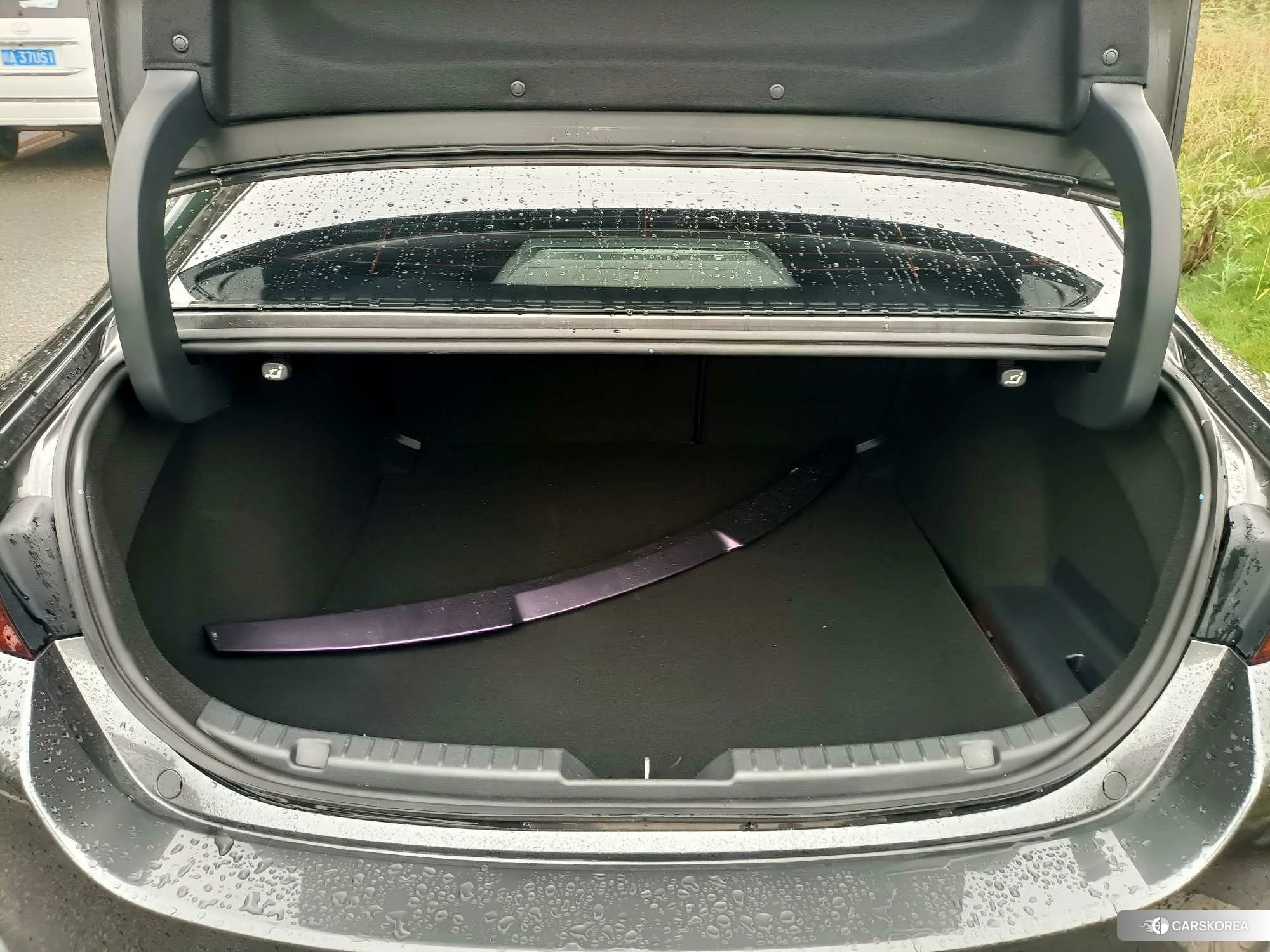 Mazda 3 Angkesaila 2019 Темно-серый из Китая, фото 4