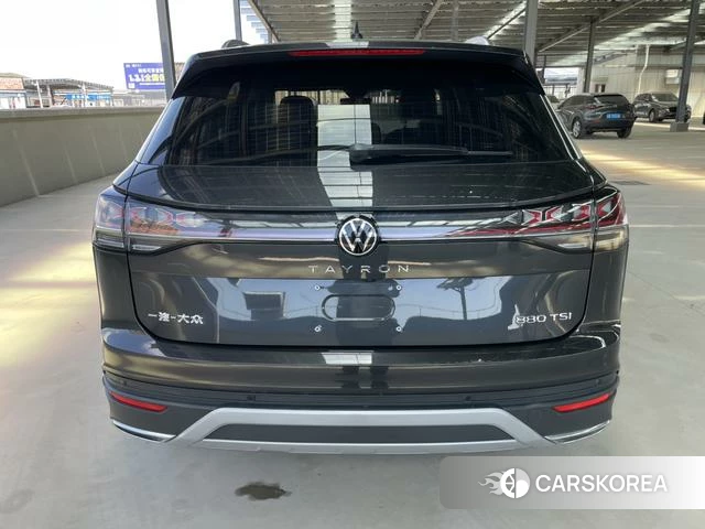 Volkswagen Tanyue 2022 Темно-серый из Китая, фото 4