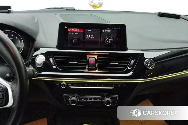 BMW 1 series 2021 Белый из Китая, фото 4