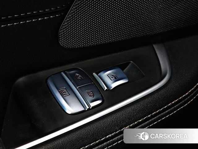 BMW 6 Series GT (G32) 2023 Белый из Кореи, фото 4
