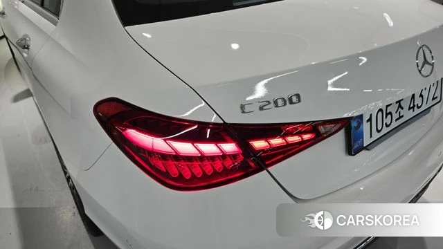 Mercedes-Benz C-Class W206 2026 Белый из Кореи, фото 4