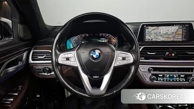 BMW 7 Series (G11) 2021 Черный из Кореи, фото 4