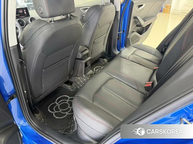 Audi Q2L 2022 Синий из Китая, фото 4