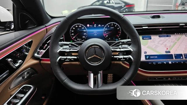 Mercedes-Benz E-Class W214 2026 Белый из Кореи, фото 4