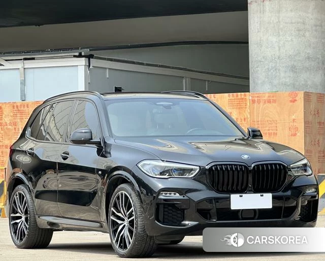 BMW X5 (imported) 2021 Черный из Китая, фото 4