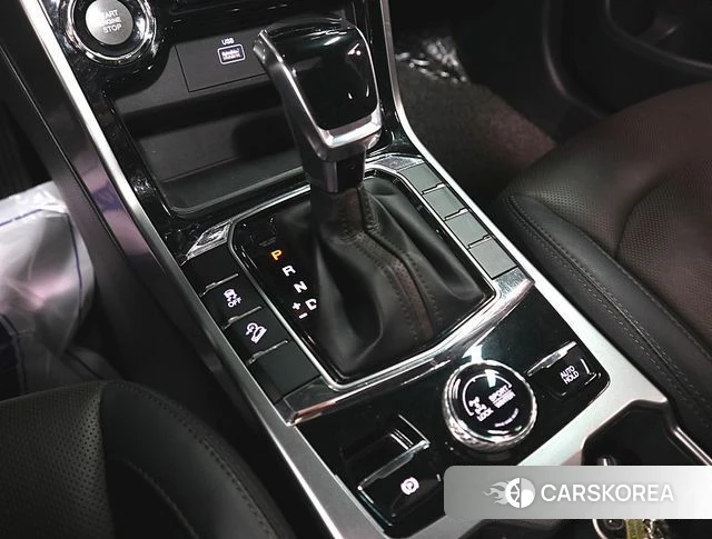 Ssangyong Beautiful Korando 2019 Серый из Кореи, фото 4