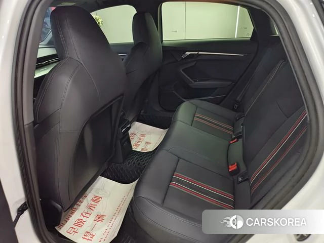 Audi A3 2023 Белый из Китая, фото 4