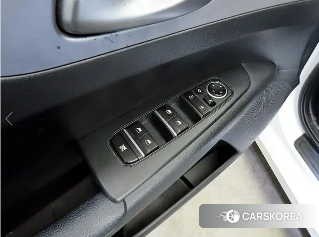 Kia The New K3 2nd generation 2021 Белый из Кореи, фото 4