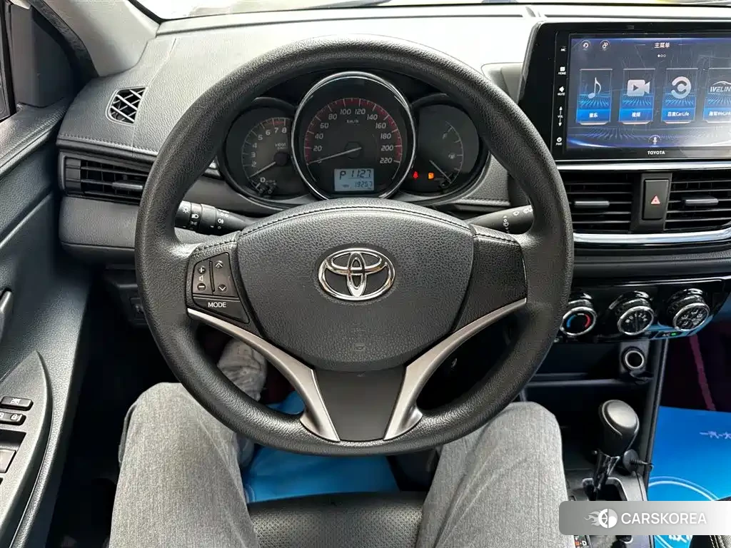 Toyota Vios 2022 Белый из Китая, фото 4