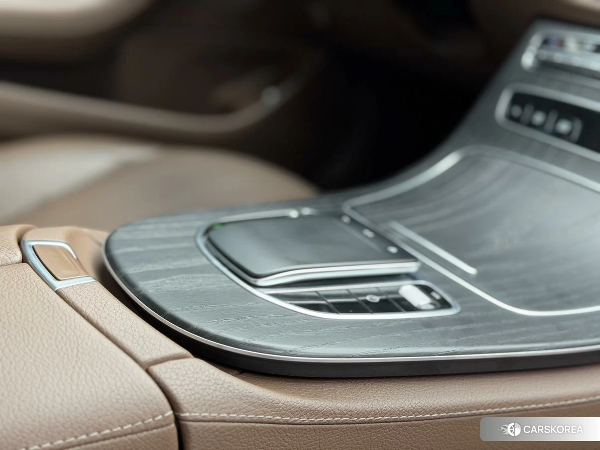 Mercedes-Benz E-class 2022 Черный из Китая, фото 4