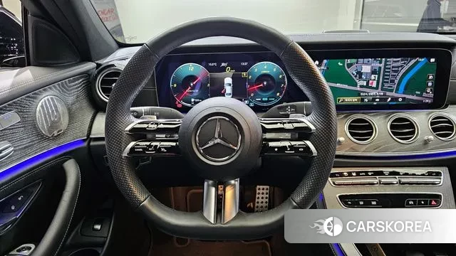 Mercedes-Benz E-Class W213 2023 Белый из Кореи, фото 4