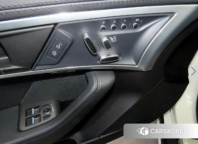 Jaguar F-TYPE 2019 Белый из Кореи, фото 4