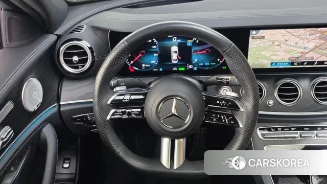 Mercedes-Benz E-Class W213 2023 Белый из Кореи, фото 4