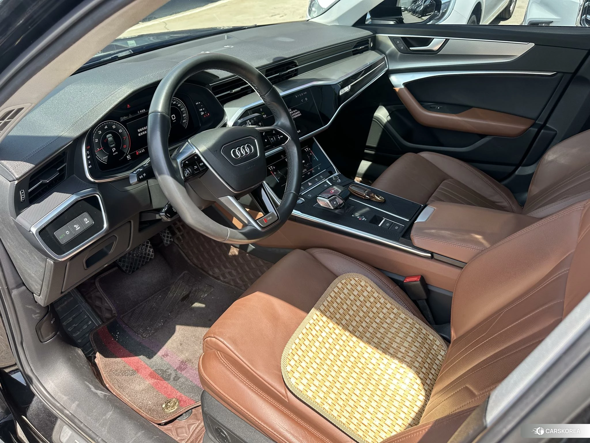Audi A6L 2020 Черный из Китая, фото 4