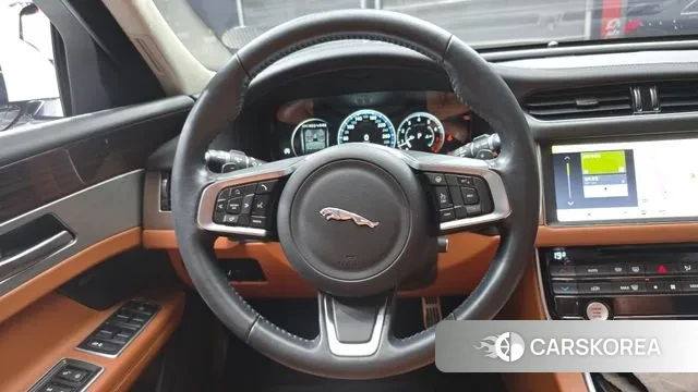 Jaguar XF (X260) 2019 Белый из Кореи, фото 4