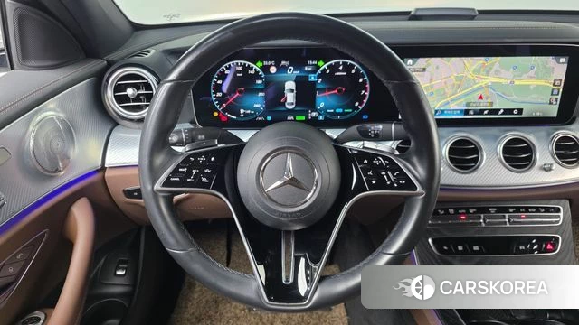 Mercedes-Benz E-Class W213 2021 Белый из Кореи, фото 4