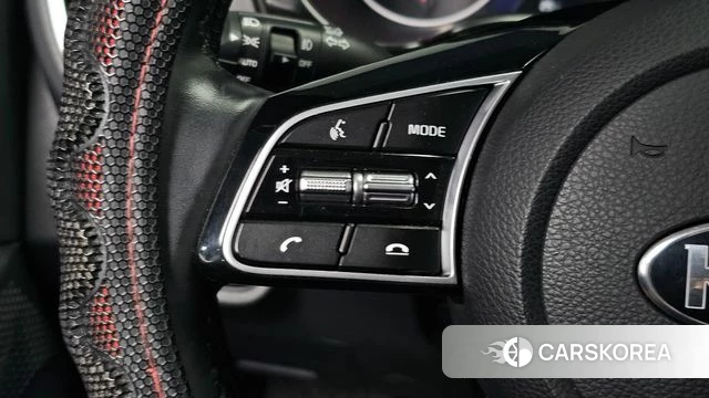 Kia Seltos 2021 Белый из Кореи, фото 4