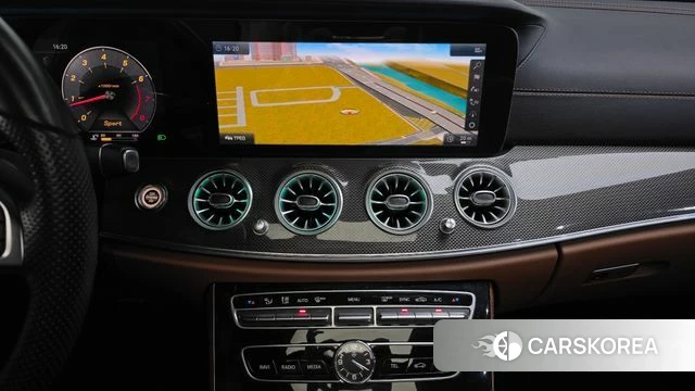 Mercedes-Benz E-Class W213 2018 Белый из Кореи, фото 4