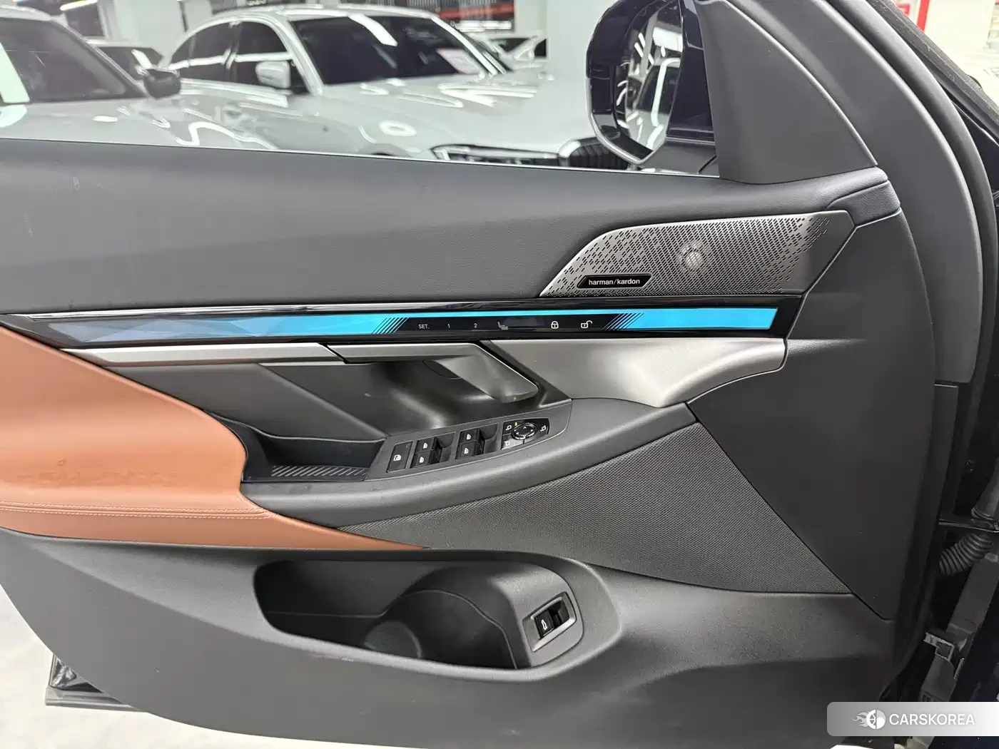 BMW 5 series 2026 Черный из Китая, фото 4