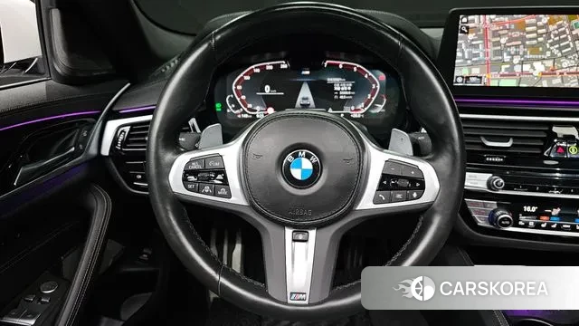 BMW 5 Series (G30) 2023 Белый из Кореи, фото 4