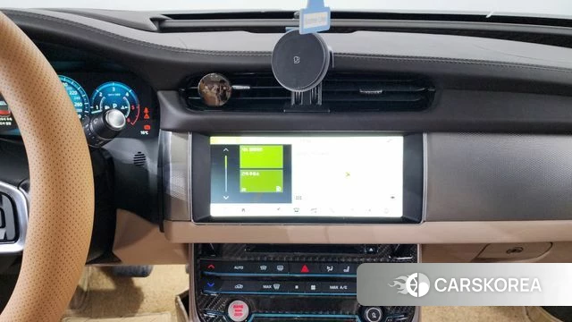 Jaguar XF (X260) 2018 Белый из Кореи, фото 4