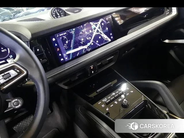 Porsche Cayenne (PO536) 2024 Серебристо-серый из Кореи, фото 4