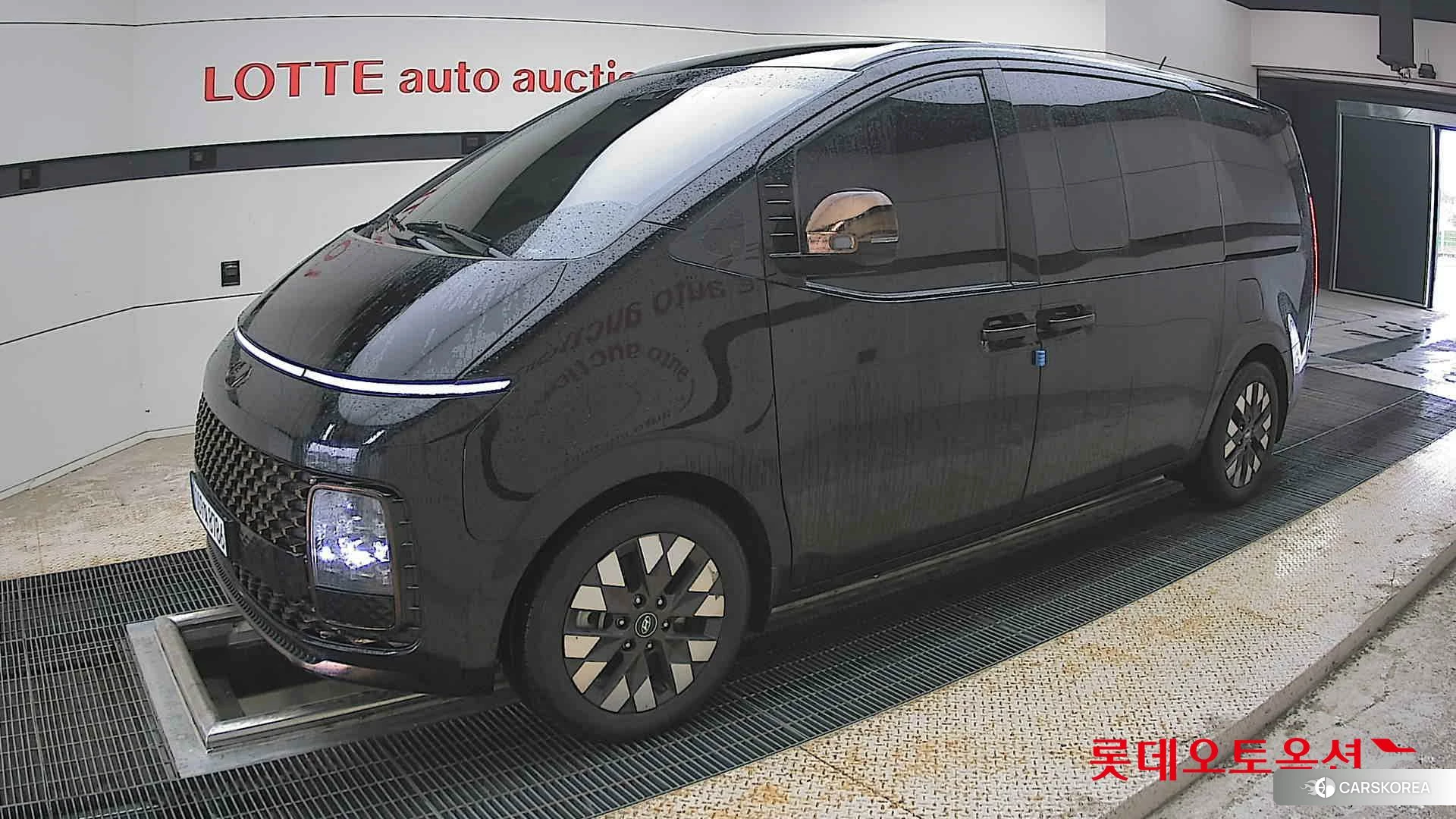 Hyundai Staria Lounge 2022 Abyss Black Pearl из Кореи, фото 4