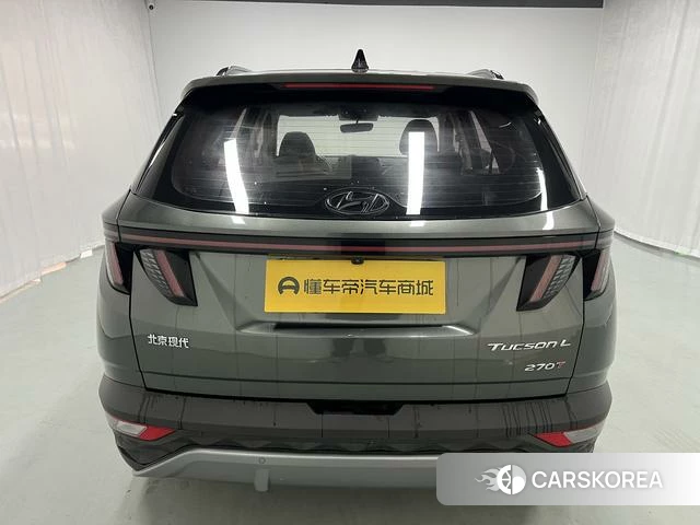 Hyundai Tucson 2022 Темно-серый из Китая, фото 4