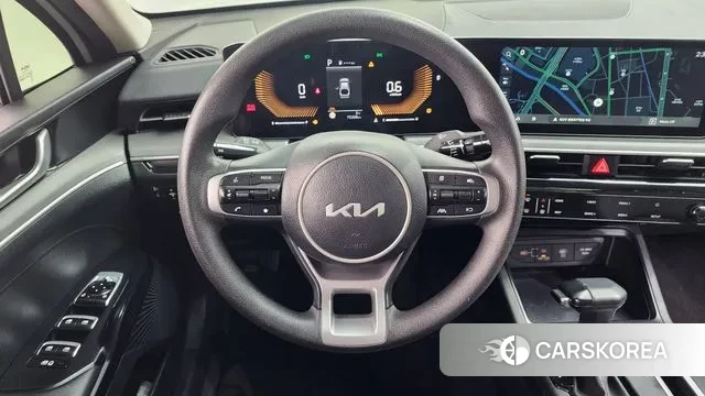 Kia The New K5 3rd generation 2024 Белый из Кореи, фото 4