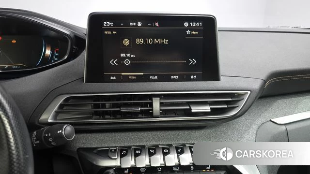 Peugeot 5008 second generation 2019 Серый из Кореи, фото 4