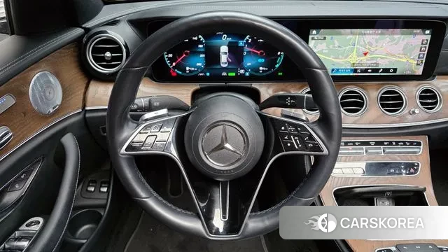 Mercedes-Benz E-Class W213 2021 Белый из Кореи, фото 4