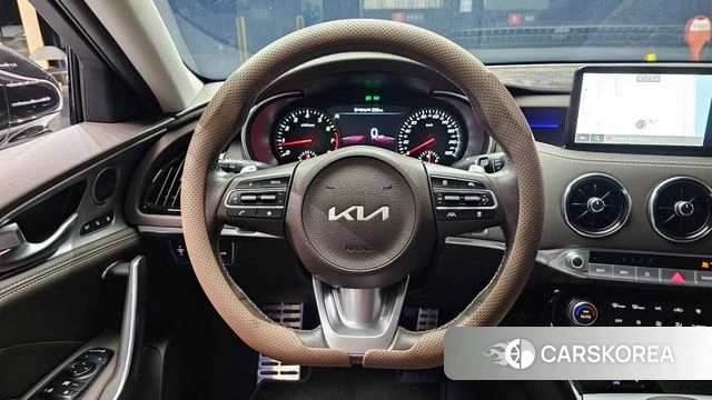 Kia Stinger Meister 2022 Белый из Кореи, фото 4