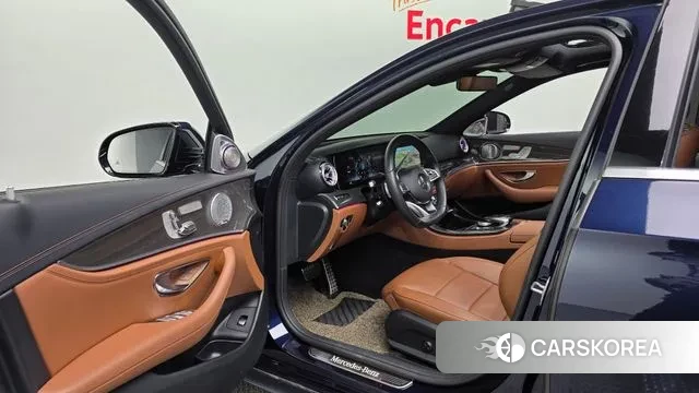 Mercedes-Benz E-Class W213 2018 Синий из Кореи, фото 4