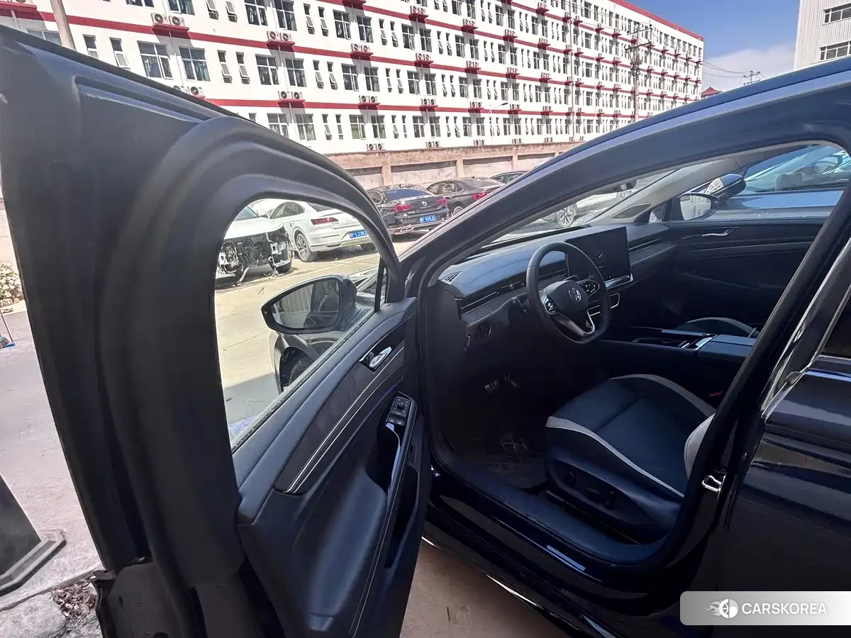 Volkswagen ID.7 VIZZION 2026 Синий из Китая, фото 4