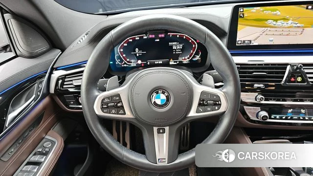BMW 6 Series GT (G32) 2021 Серебристо-серый из Кореи, фото 4