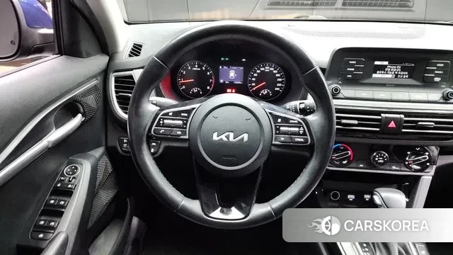 Kia Seltos 2022 Синий из Кореи, фото 4