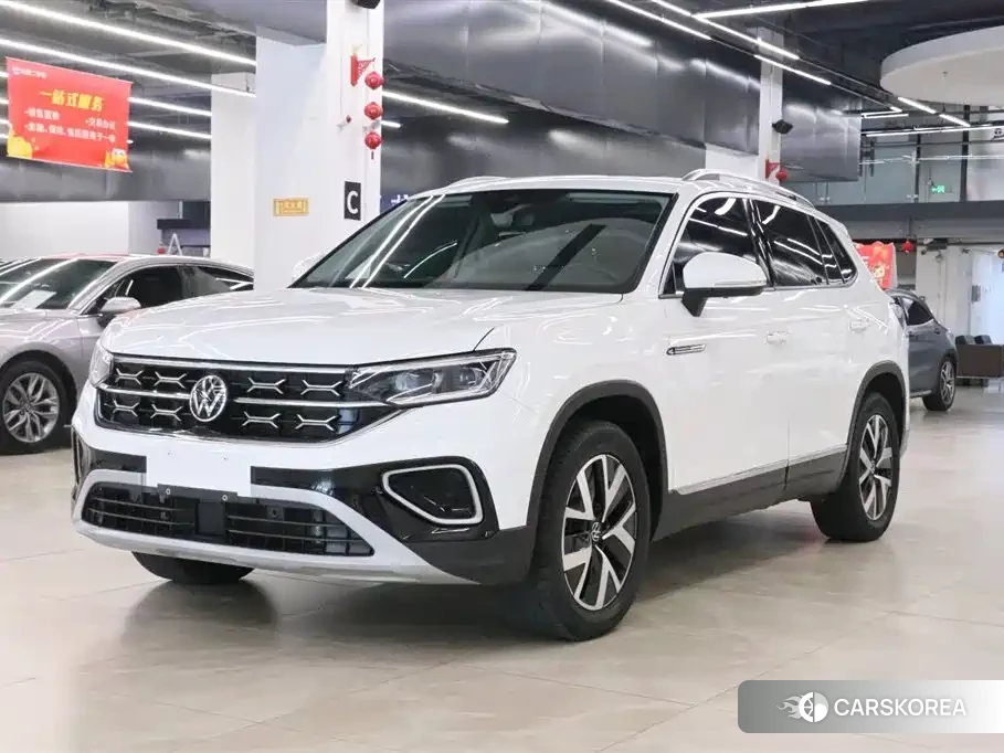 Volkswagen Tanyue 2023 Белый из Китая, фото 4
