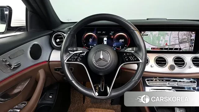 Mercedes-Benz E-Class W213 2021 Белый из Кореи, фото 4